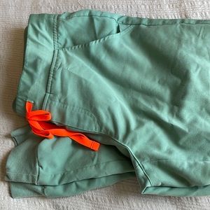 Figs jade joggers medium petite